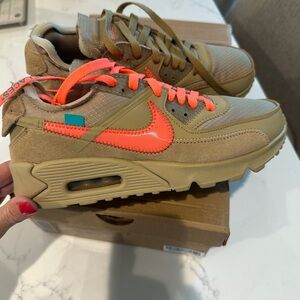 2019
Off-White x Air Max 90 'Desert Ore'